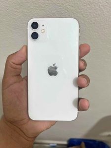 Apple iPhone 11 128GB photo review