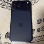 Apple iPhone 17 Pro Max photo review